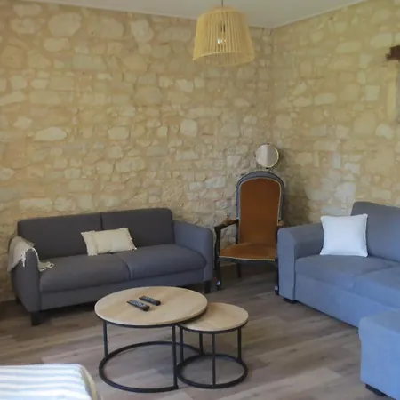 Au Petit Moulin